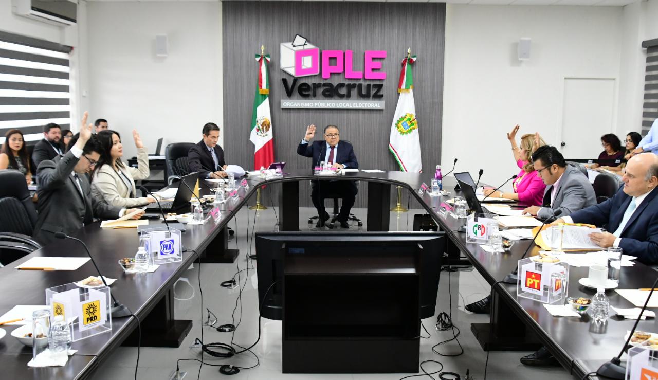 El Consejo General del OPLE Veracruz aprueba informes de actividades de distintas áreas