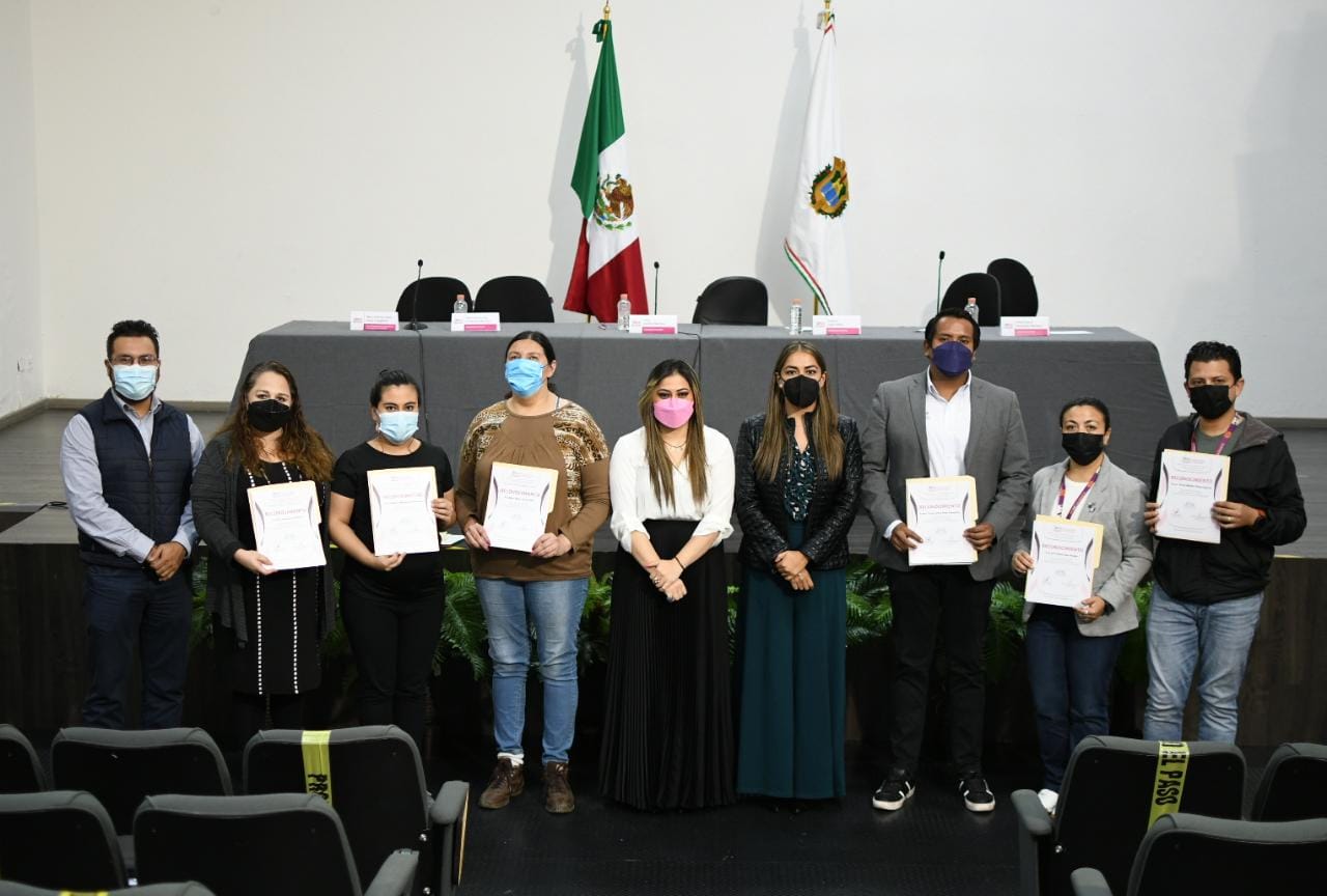 OPLE Veracruz conmemora el Día Internacional de las Personas con Discapacidad con taller de sensibilización, impartido por el CRISVER