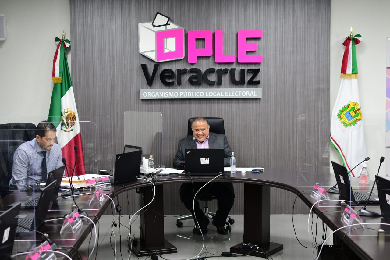 OPLE Veracruz aprueba listado de aspirantes que presentarán examen para integrar los Consejos Municipales