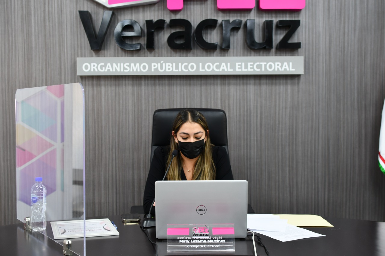 Representantes de Medios de Comunicación se capacitan con el OPLE Veracruz para “Informar con Perspectiva de Género”