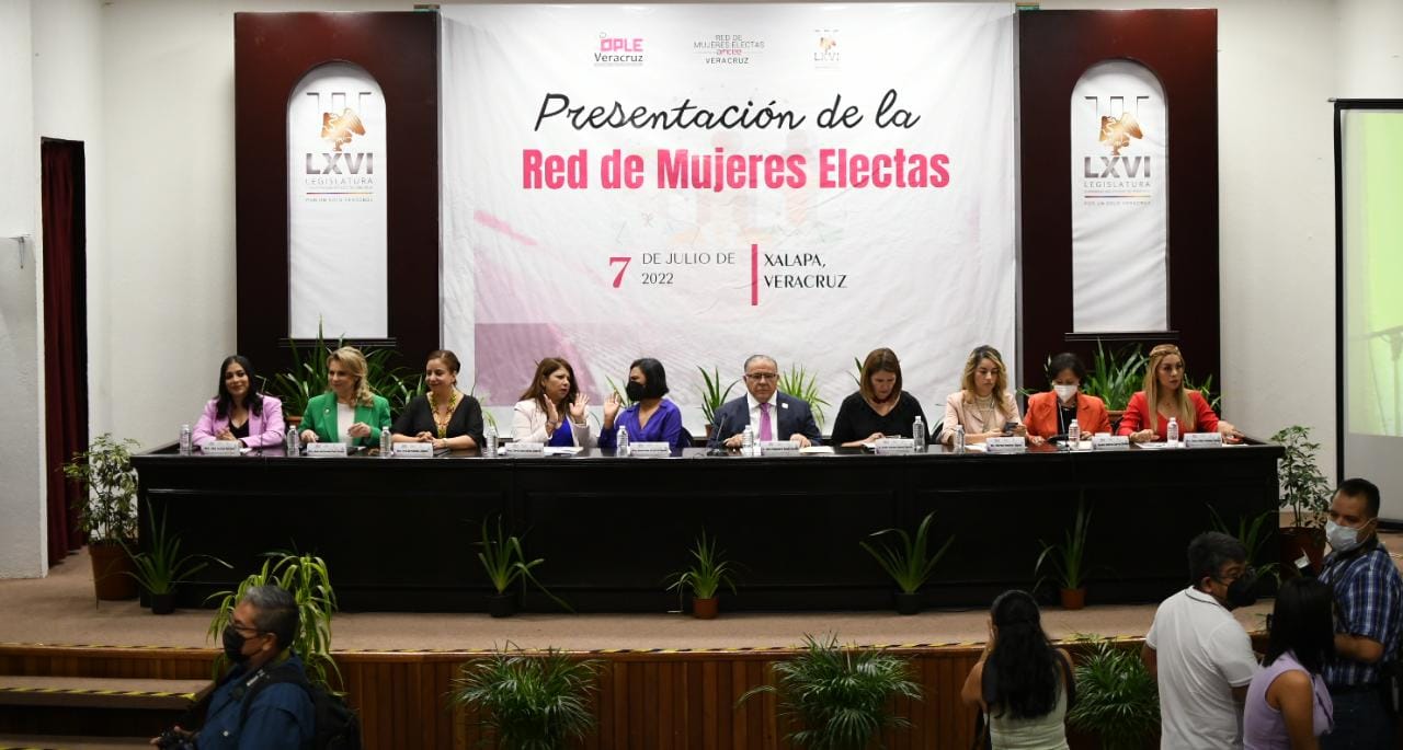 Con el objetivo de prevenir, atender y erradicar la Violencia Política Contra las Mujeres en Razón de Género, el OPLE Veracruz y el Congreso del Estado presentan la “Red de Mujeres Electas”