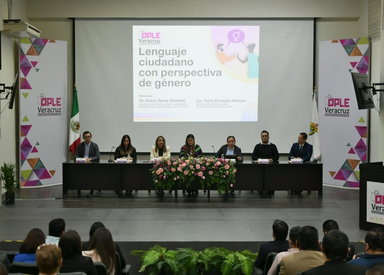 Personal del OPLE Veracruz se capacita en Lenguaje Ciudadano con Perspectiva de Género