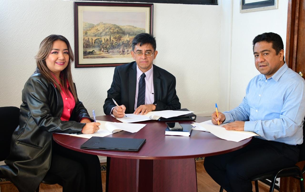 001.- OPLE Veracruz y OIC firman el Acta de Inicio de Auditoría del Ejercicio 2023.